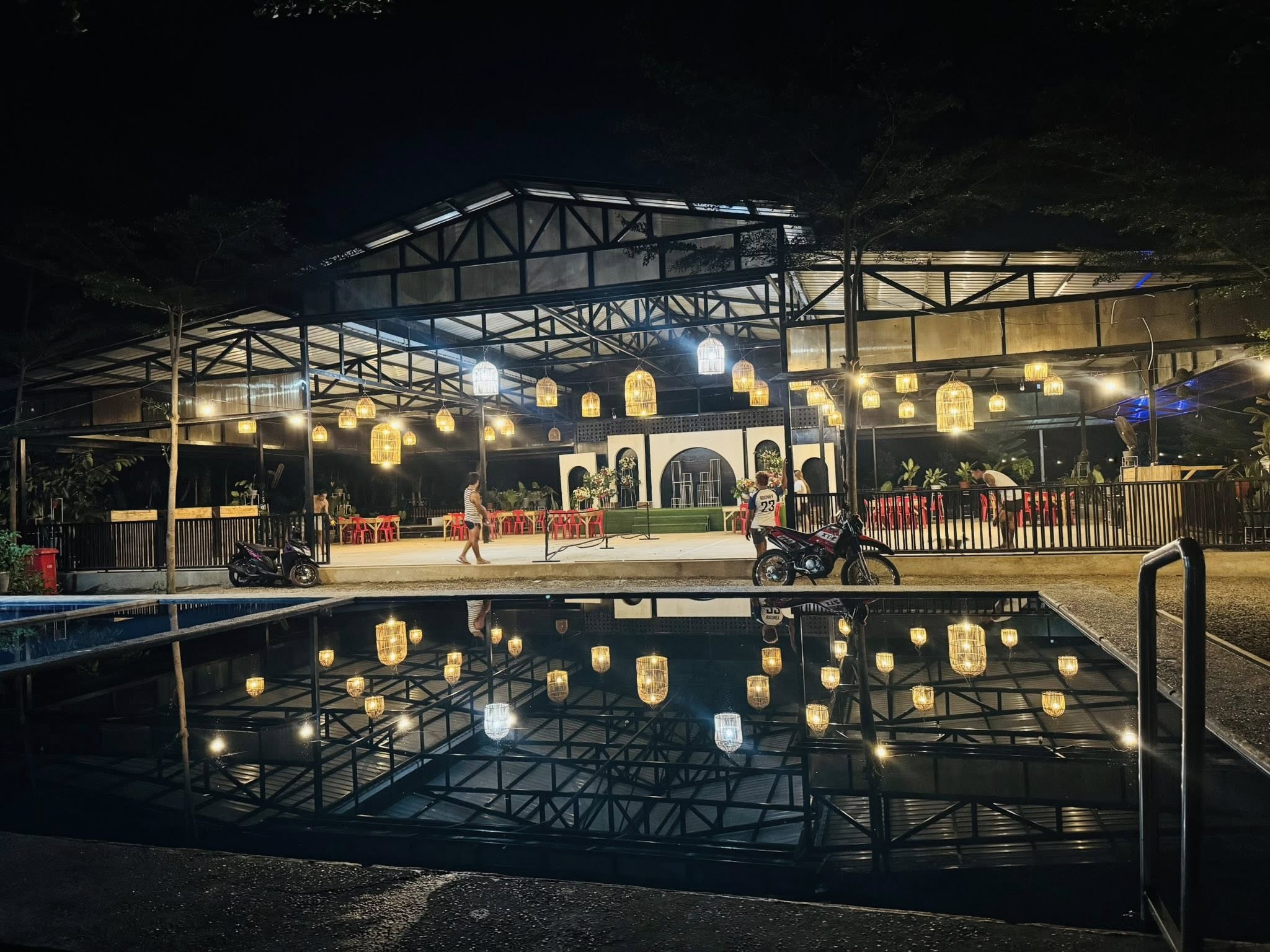 Hinaguan park scenery